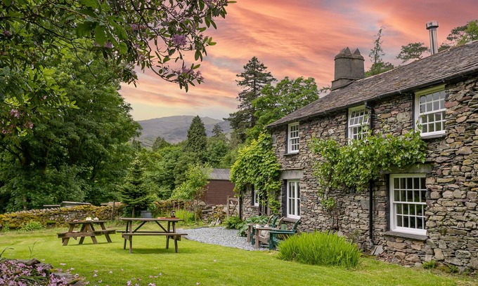 Grasmere Cottage | Little How