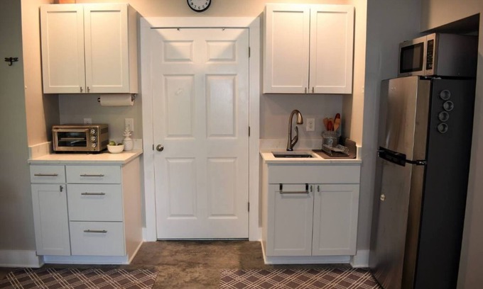 West Ashley Apartment | Little Indigo