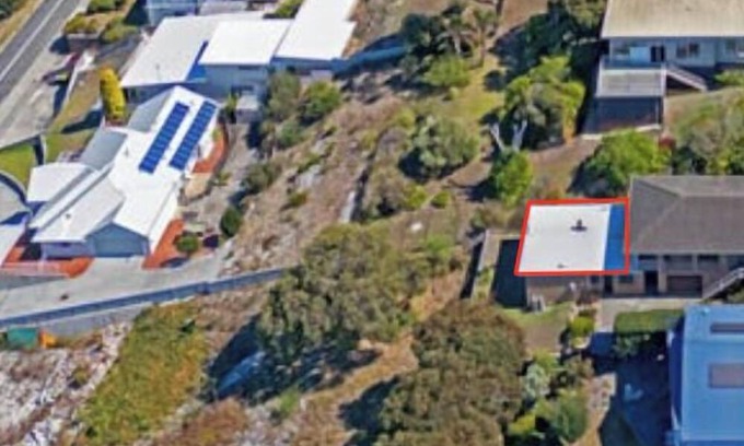 Albany Apartment | Little Innes - affordable accommodation with a view