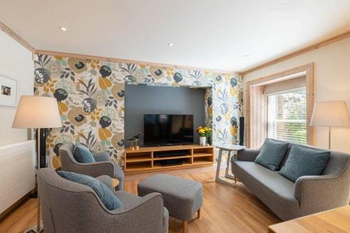 Juniper Green Apartment | Little Juniper Lodge