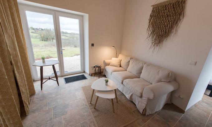 Puyjourdes House | Little lovely house in the countryside with a beautiful view