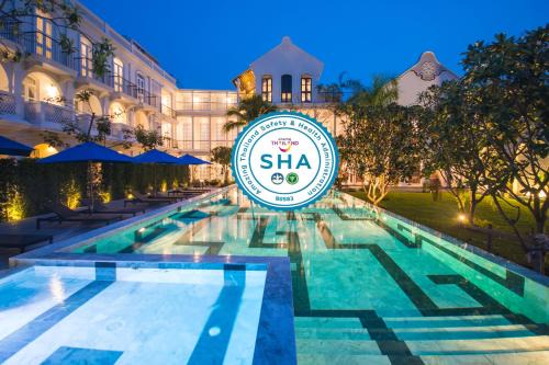 Phuket Hotel | Little Nyonya Hotel