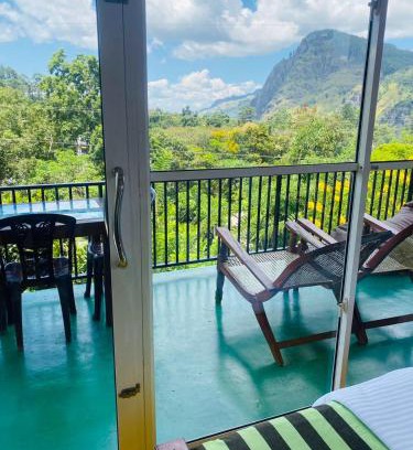 Ambagollapathana House | Little paradise Homestay
