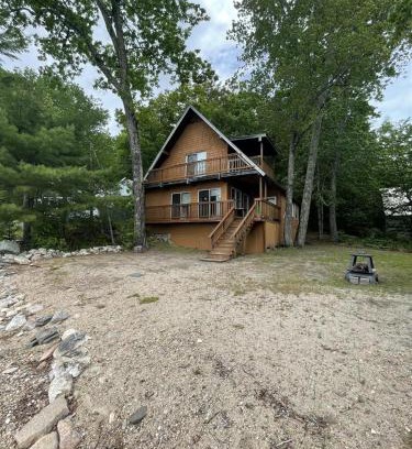 Sebago Villa | LITTLE SANDY-LIMIT 8 cottage