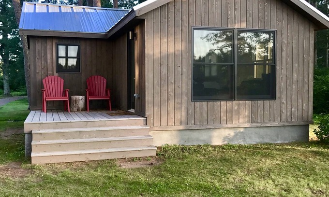 Hayward Cabin | Little Sisu - Nordic Hideaway on Silverthorn Lake