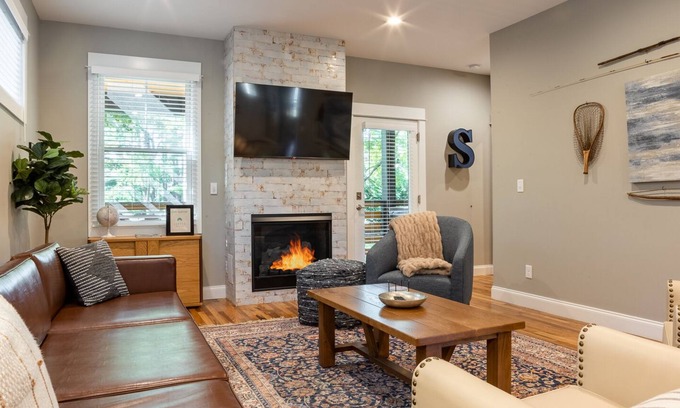 Woodfin Villa | Little Sparrow | Newly-Built, Pet-Friendly Villa in Asheville with Hot Tub