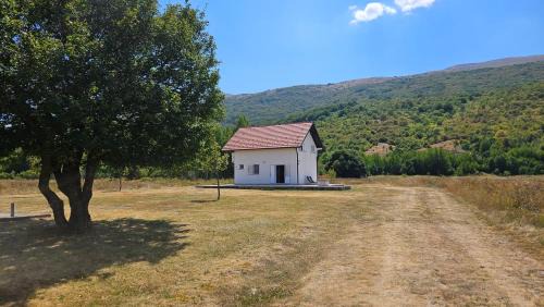 Canton 10 House | Livanjsko Polje Cottage #14