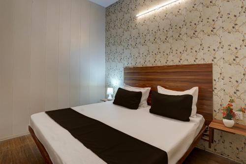 Delhi Hotel | Live on DEL5456