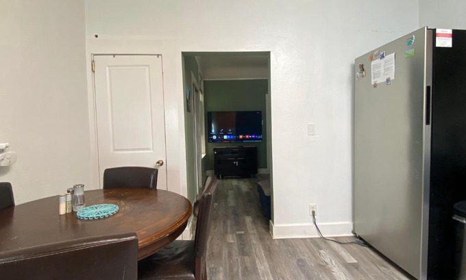 Mission District Apartment | Live the Mission Valencia Vibe! Stylish Apartment, Steps from Top Spot