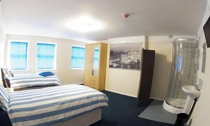 Liverpool Bed & Breakfast | Liverpool Gateway Inn