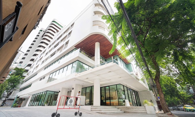 Khlong Tan Hotel | LiveZen Bangkok