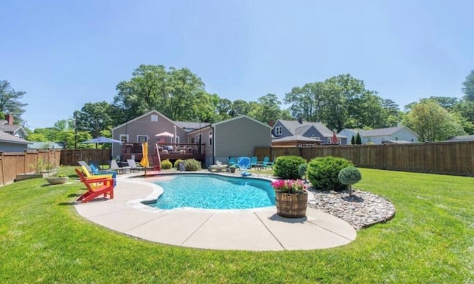 Belmont Historic District House | Living The Dream in Belmont NC/Heated Pool!n