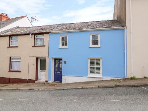Fishguard House | Llety