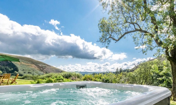 Llanwrtyd Wells House | Llety Llanwrtyd in Llanwrtyd Wells