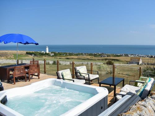Southwell House | Lloyds Cottage
