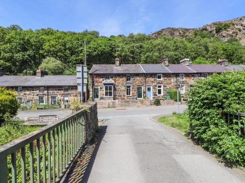 Beddgelert House | Llys Emrys