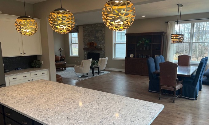 South Burlington House | Located in the quaint town of Shelburne. Newly built and absolutely immaculate