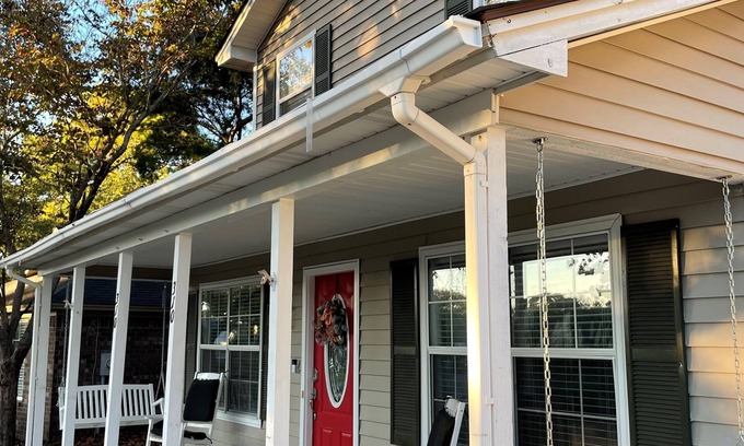 Whitemarsh Island House | LOCATION! Between Downtown Savannah & Tybee