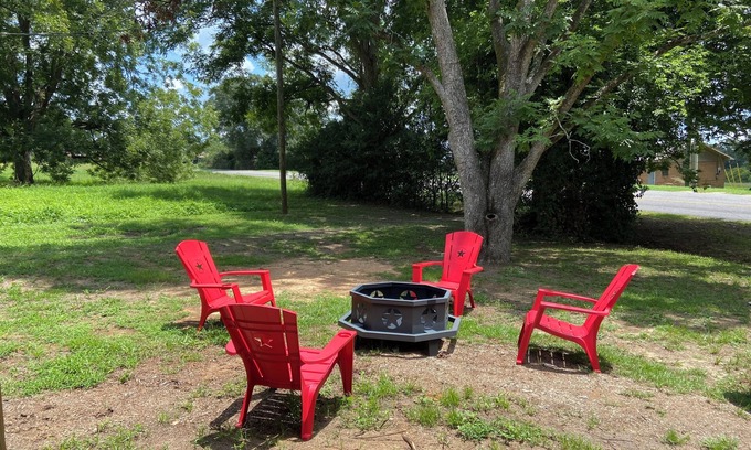 Enterprise Other | Location, Location, Location! Cozy Farmhouse Very Close to Ft. Rucker