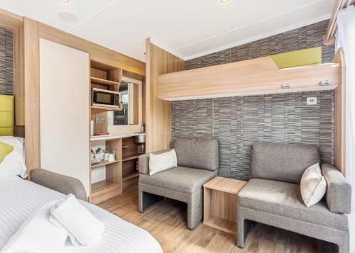 Fort Augustus Resort | Loch Ness Highland Resort Micro Lodges - Pet Friendly