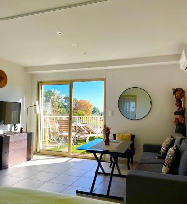 Sollies Pont Apartment | Lodge Calédonie