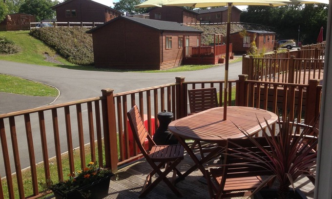 Liverton House | Lodge, Hot Tub on 5* Finlake Holiday Park, Devon