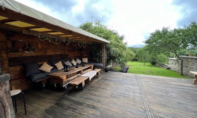 Pays Riolais Bed & Breakfast | Lodge in the Ognon valley for up to 18 people
