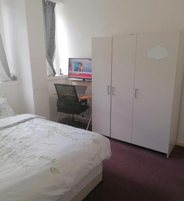 Woolwich House | Lodgers & Suites