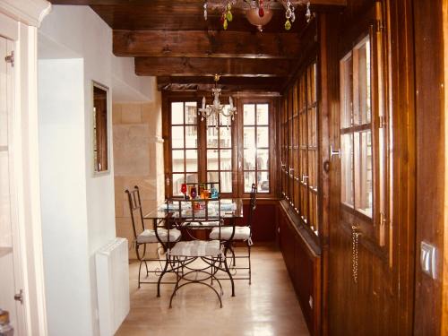 Annecy Old Town Apartment | Lodges du Canal St-Dominique