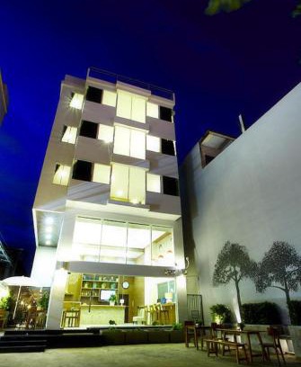 Suan Luang Hotel | Loft 77