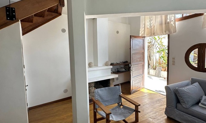 Andohalo Villa | LOFT CENTER TANA-GARAGE-TERRACE PANORAMIC-SERVICES-EXCEPTIONAL