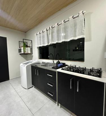 Jardim Iririu Apartment | LOFT Completo - próximo ao Centro com Ar Condicionado