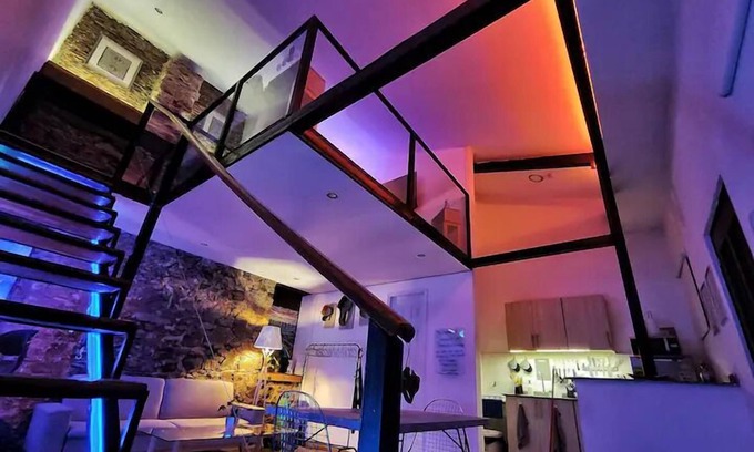 Santa Ana Apartment | Loft Studio By Paradox