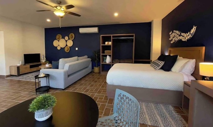 El Centenario Apartment | Loft Tortuga - Cozy, Elegant, Spacious