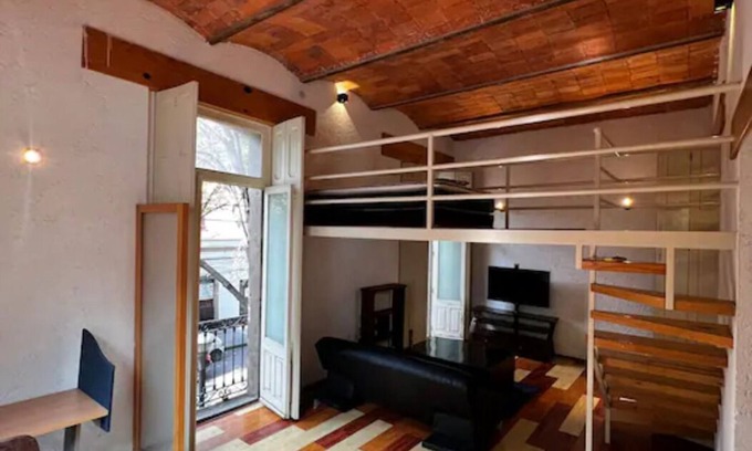 Cuauhtemoc Apartment | Loft with balconies and terrace