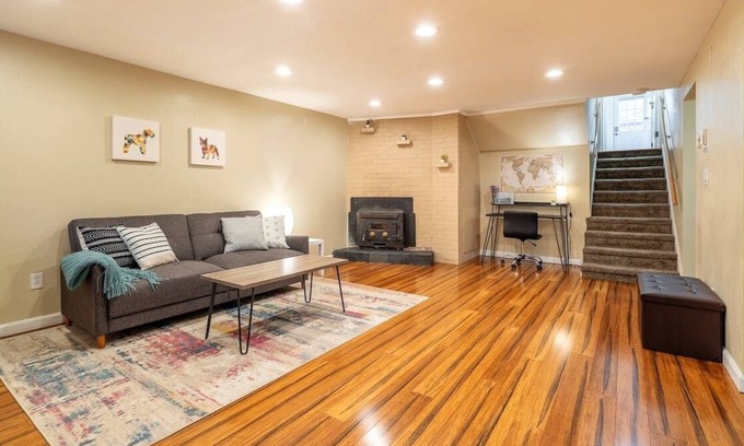 Starcrest Apartment | Loftium | Peacefule Guest Suite in Hazel Dell