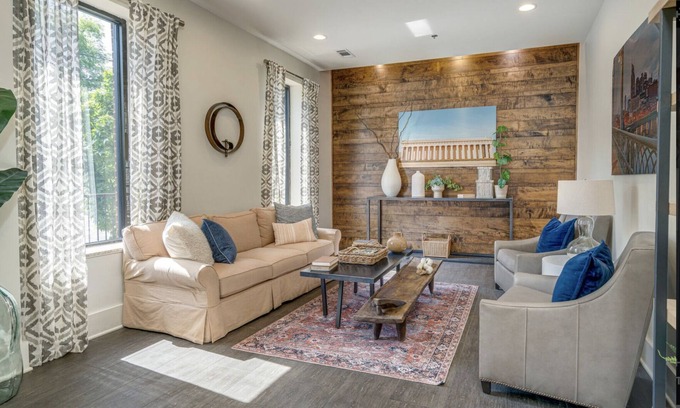 Midtown House | Lofts At 30th - Urban Muse - 6 Mins To Broadway