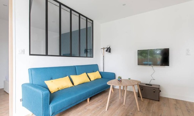 Saint-Nazaire Apartment | Logement confort moderne au pied du Front de Mer