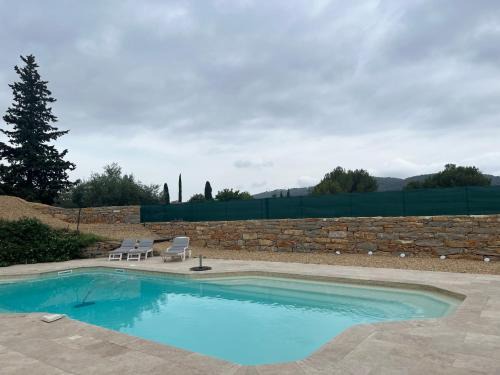 Le Beausset House | Logement "La Cigale" dans VILLA avec piscine