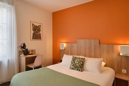 Amboise Hotel | Logis Hôtel Restaurant Maison Voltaire