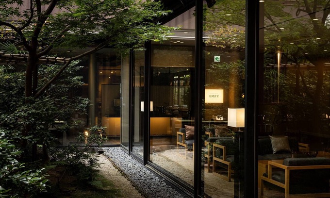 Karasumaoike Hotel | LOISIR HOTEL CLASSIC GARDEN KYOTO SANJO