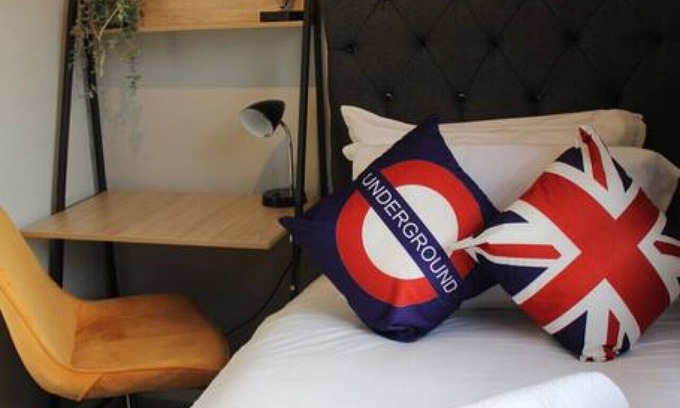 Hillrise Apartment | London quality budget studio with private bathroom