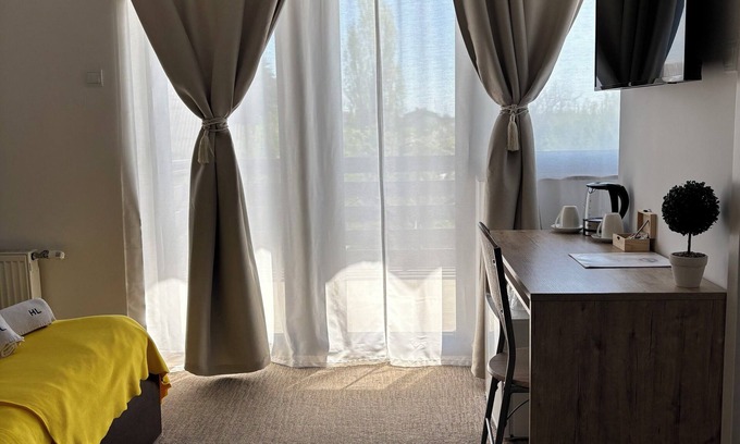 Velika Gorica House | London Rooms Zagreb Airport