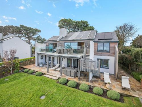 St. Mawes House | Long Commons
