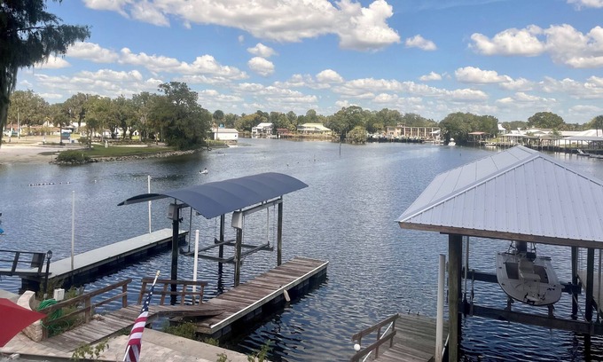 Springs at Kings Bay Condo | Long Term Rental 3 bedroom 3 full bath right on Hunters Spring Boat slip incl