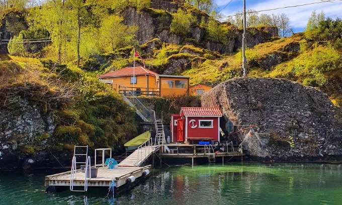 Solund House | Look forward to the vacation in the cottage surrounded by beautiful nature.