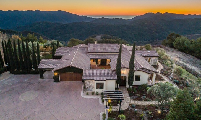 Atascadero House | Looking for a Peaceful Retreat? 320 Acre Ranch, Pool, and Ocean View