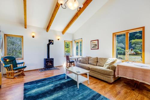 Sea Ranch House | Loon's Landing