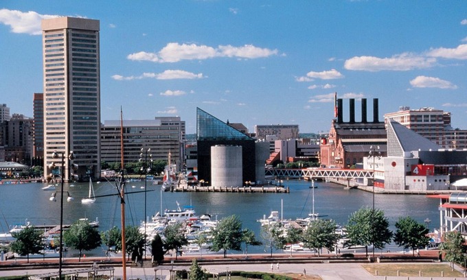 Downtown Baltimore Hotel | Lord Baltimore Hotel