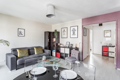 Bourg-l'Eveque Apartment | LORGERIL -appartement 2 chambres proche Mail